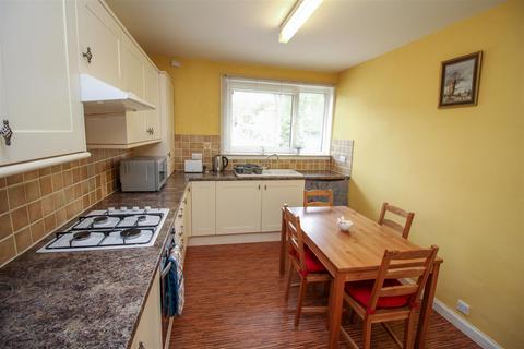 3 bedroom flat for sale, Mclaren Court, Hawick