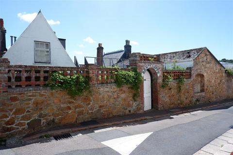 Detached house for sale, Situated In The Picturesque Town Of St Aubin