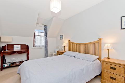 6a Backgate, Pittenweem, Anstruther, KY10 2QD