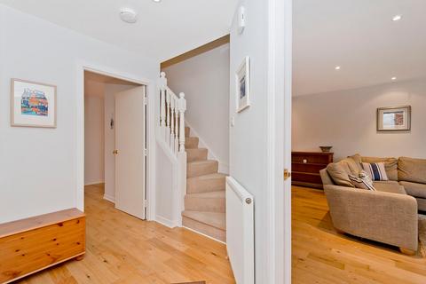 6a Backgate, Pittenweem, Anstruther, KY10 2QD