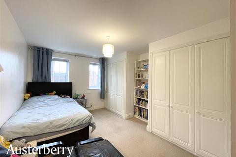 65 Trent Bridge Close, Stoke-on-trent, ST4 8JJ