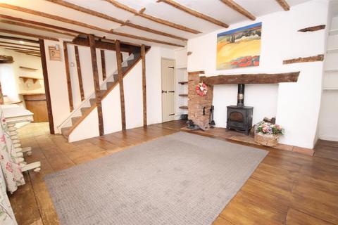 2 bedroom cottage for sale, Station Road, Broadclyst