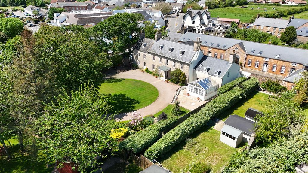 The Oaks Manor 3.jpg