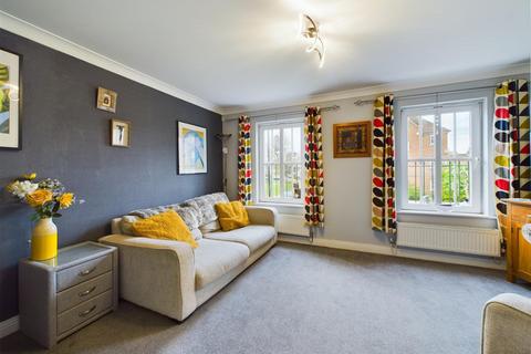 17 Trist Way, Ifield, Crawley, RH11 0LX