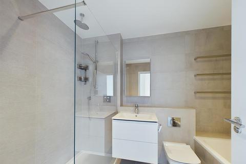 2 bedroom apartment for sale, Ground Floor Apt With Private Beach Access