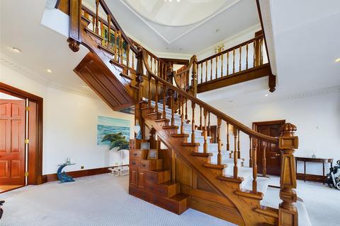 6 bedroom detached house for sale, Luxury Residence With Stunning Sea Views