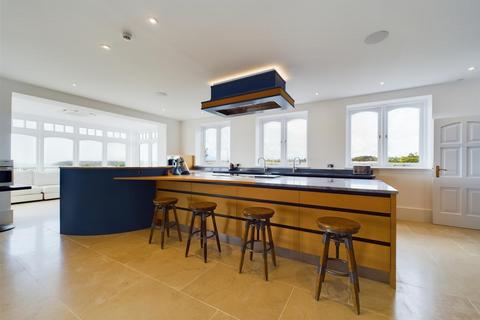 6 bedroom detached house for sale, Luxury Residence With Stunning Sea Views