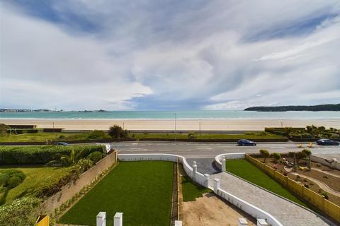 3 bedroom apartment for sale, A Coastal Haven Of Unparalleled Luxury