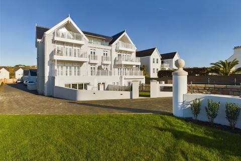 3 bedroom apartment for sale, A Coastal Haven Of Unparalleled Luxury