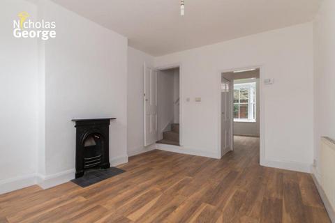 2 bedroom house to rent, Milford Place, Kings Heath, B14 7LF