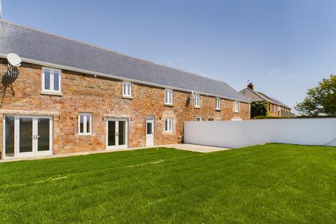 4 bedroom farm house for sale, Completely Renovated To An Impressive Standard