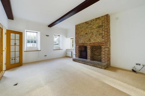 3 bedroom terraced house for sale, St. Peter