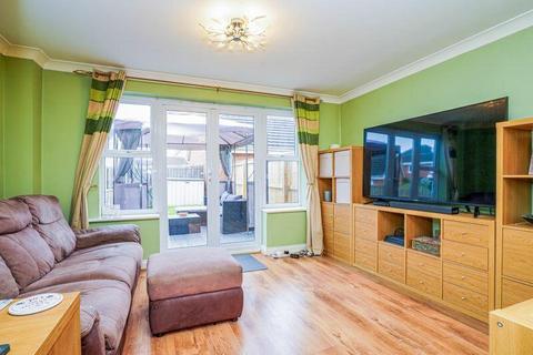 3 bedroom terraced house for sale, Chestnut Drive, Darlington
