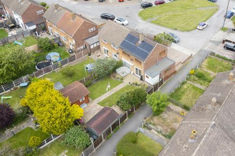 3 bedroom semi-detached house for sale, Woodburn Close, Thundersley SS7