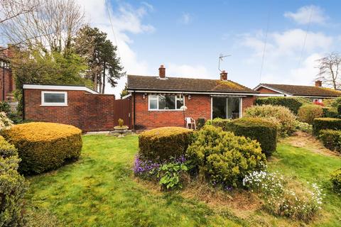1 Ceiriog Close, Chirk, Wrexham, LL14 5SB