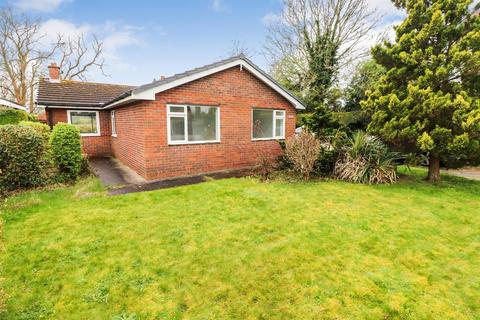 1 Ceiriog Close, Chirk, Wrexham, LL14 5SB