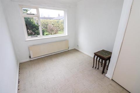 1 Ceiriog Close, Chirk, Wrexham, LL14 5SB