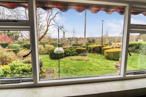 1 Ceiriog Close, Chirk, Wrexham, LL14 5SB