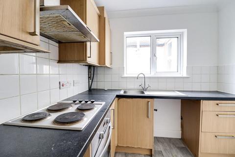 60a West Road, Shoeburyness, Southend-on-sea, SS3 9DP