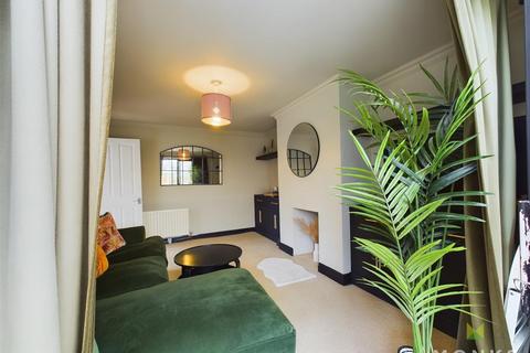 3 bedroom detached house for sale, Grosvenor Road, Oswestry