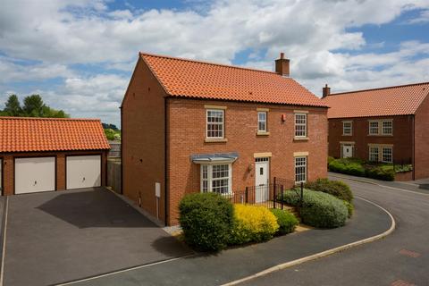 4 bedroom detached house for sale - Field View Close, Ampleforth, York