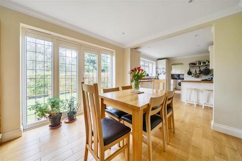 3 bedroom detached house for sale, Highbury Grove, Haslemere