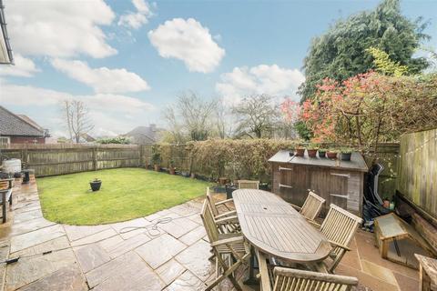 3 bedroom detached house for sale, Highbury Grove, Haslemere