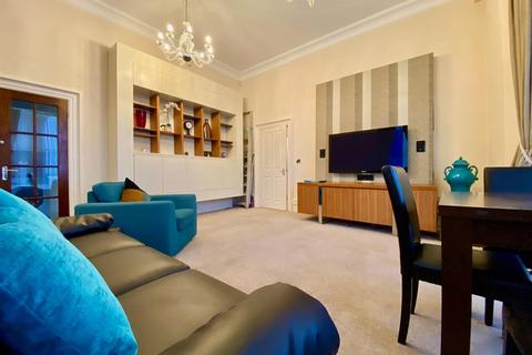 2 bedroom apartment to rent, 16 Edgerton Road, Huddersfield, HD3