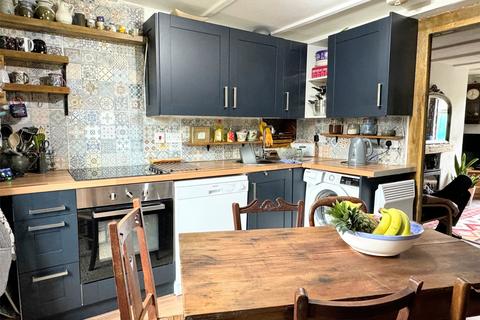 2b Church Road, Lanivet, Bodmin, PL30 5EZ