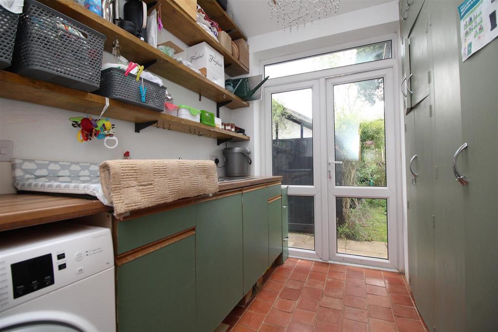 Utility room .JPG