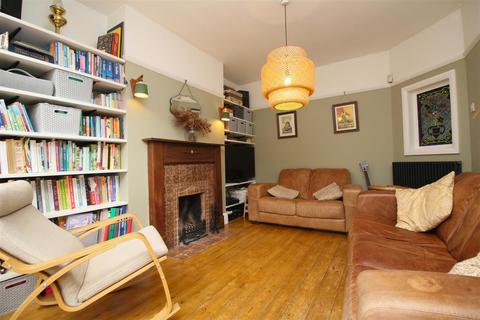 11 Brackley Close, Peterborough, PE3 6LH