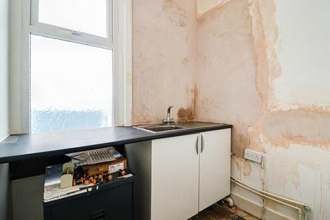 37 Cobham Road, Westcliff-on-sea, SS0 8EG
