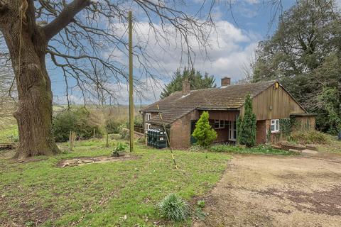 1 Farrs Lane, East Hyde, Luton, LU2 9PY