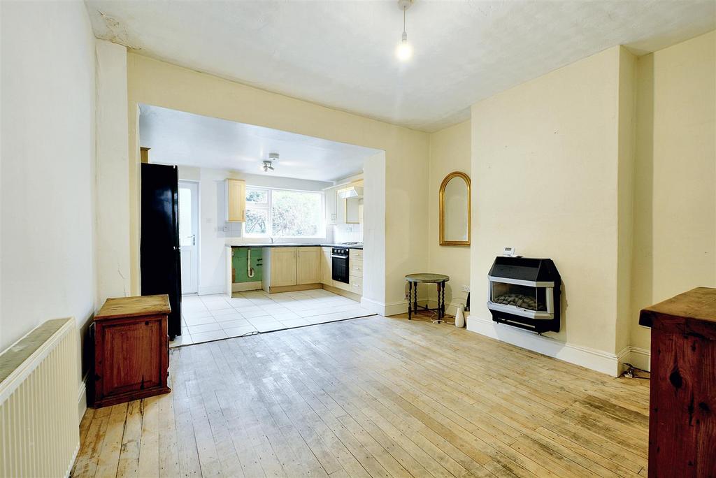 Dining Room 2.jpeg