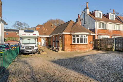 3 bedroom bungalow for sale, Lilliput Road, Poole