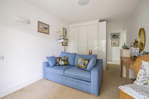 2 bedroom flat for sale, Banks Road, Sandbanks, Poole