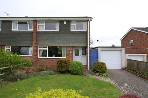 3 bedroom semi-detached house for sale, Convenient access to Yatton's mainline railway station