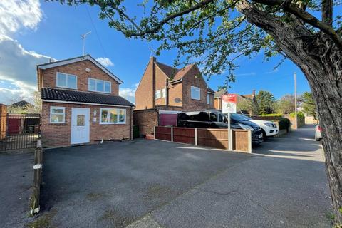 3 bedroom detached house for sale, Salcombe Road, Ashford TW15