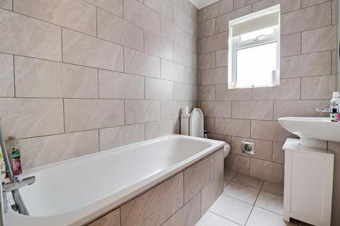 60 West Road, Shoeburyness, Southend-on-sea, SS3 9DP