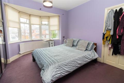 4 bedroom semi-detached house for sale, Dimbula Gardens, Newcastle Upon Tyne