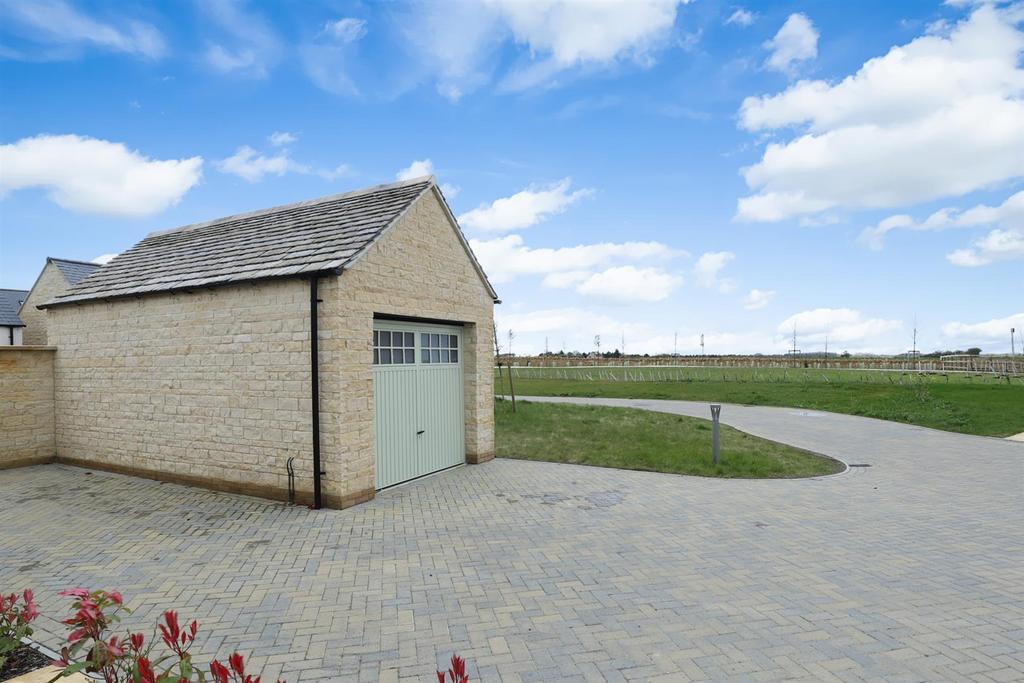 Driveway - Garage.jpg
