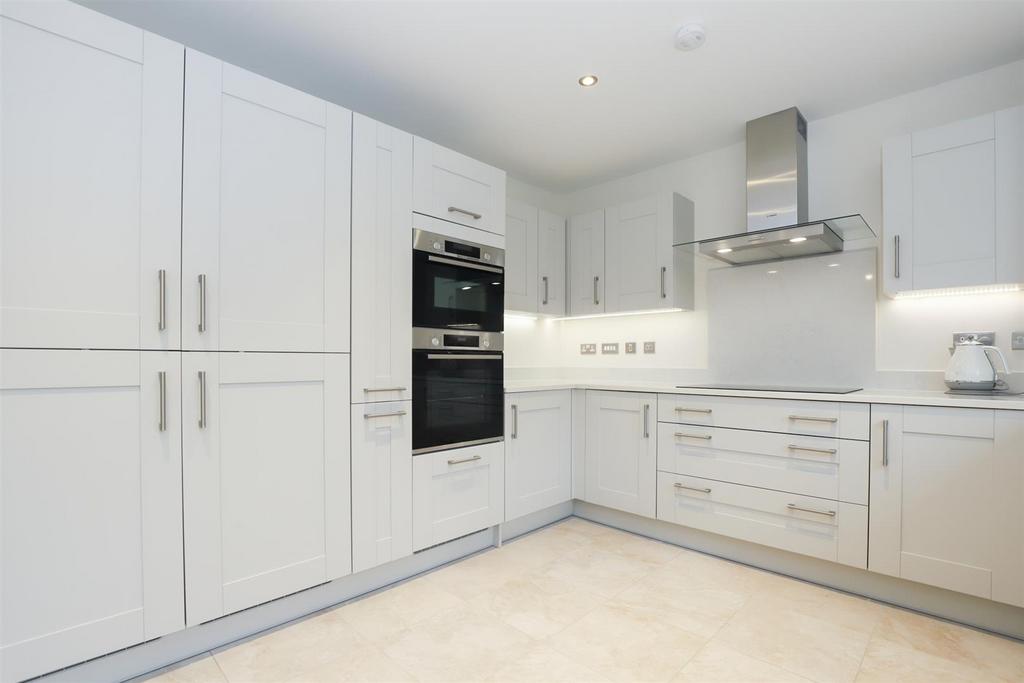 Kitchen - Dining Room 4.jpg