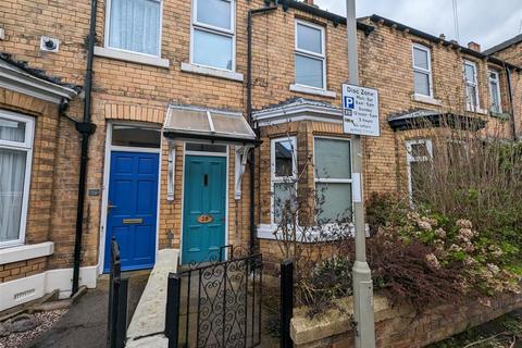 3 bedroom terraced house for sale, Garfield Road, Scarborough