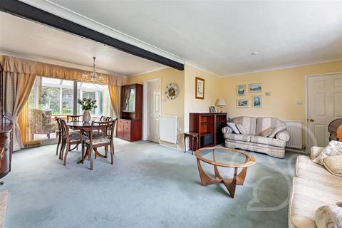 4 bedroom detached house for sale, Shears Crescent, West Mersea CO5