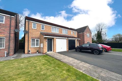 3 bedroom semi-detached house for sale, Robinson Close, Hartlepool