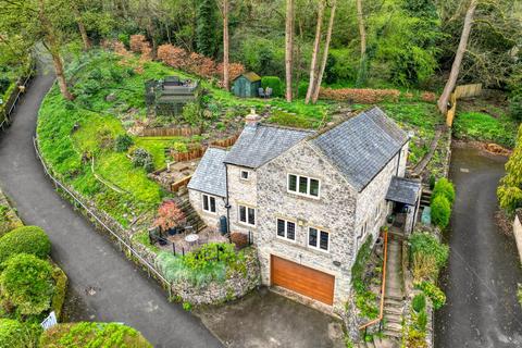 The Spinney Butts Road, Bakewell, DE45 1EB
