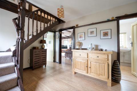 The Spinney Butts Road, Bakewell, DE45 1EB