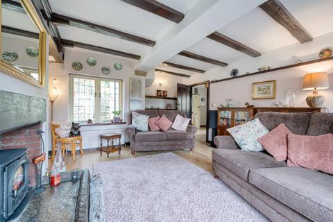 The Spinney Butts Road, Bakewell, DE45 1EB