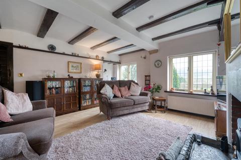 The Spinney Butts Road, Bakewell, DE45 1EB