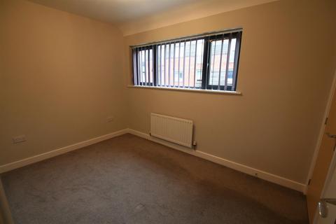 2 bedroom house to rent, Basin Road, Diglis, Worcester
